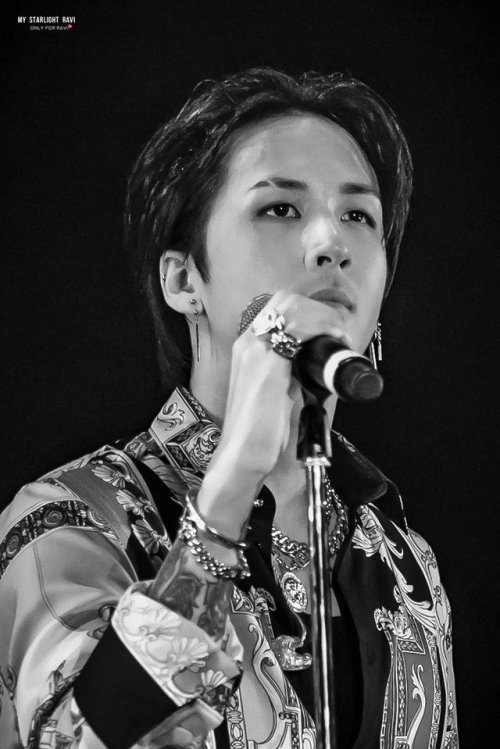 fuckyeah-ravi: My Starlight Ravi | Do not edit.