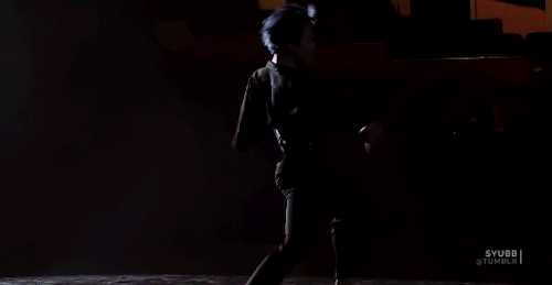 syubb:  never get tired of watching him dancing to black swan  