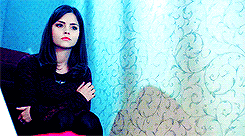 mufalo:Clara Oswald in every episode: 7x07 «The Bells of Saint John»
