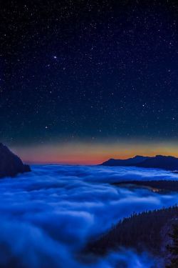 bluepueblo:  Valley Fog, Mt. Rainier, Washington