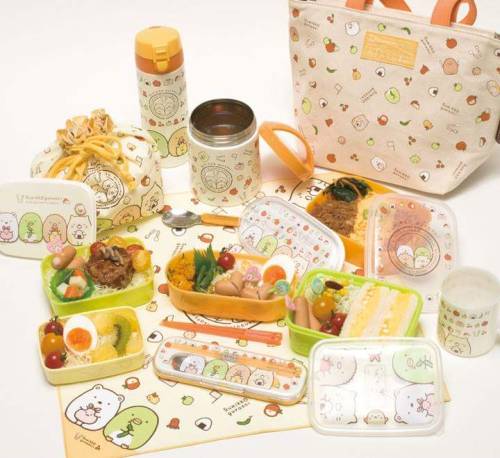 iheartrilakkuma: Rilakkuma & Sumikko Gurashi Lunch Items cr: san-x net shop fb