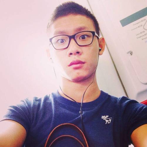 glassesonclub: sgsexyboys: Will Tan ~ Singapore Chinese www.specsaddicted.com