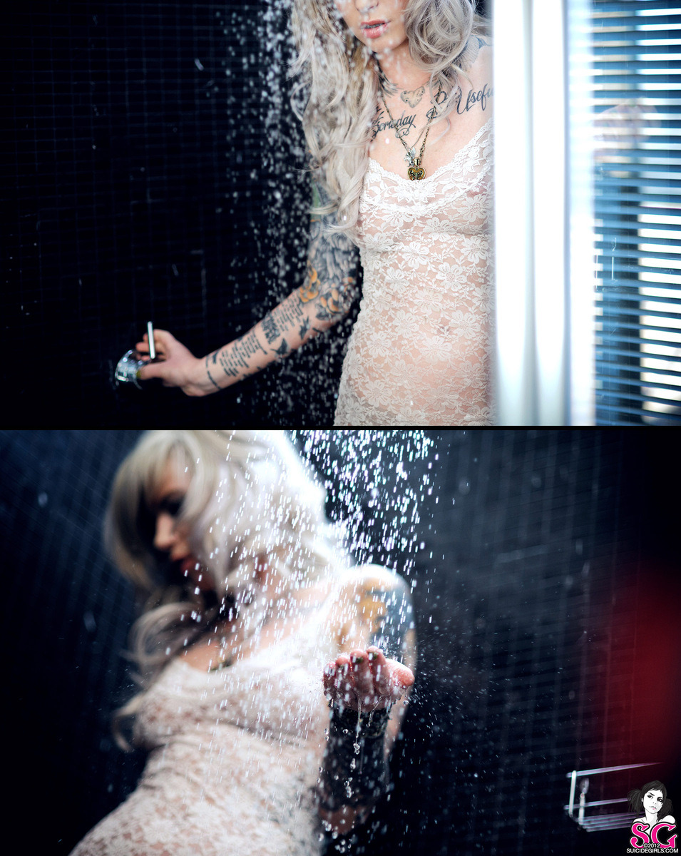 sglovexxx:  Vice Suicide