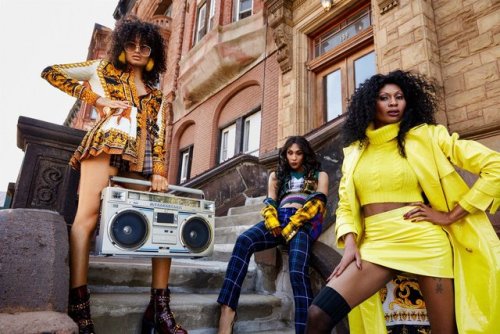poseonfx:    Mj Rodriguez, Dominique Jackson, and Indya Moore photographed by Danielle Levitt for OUT