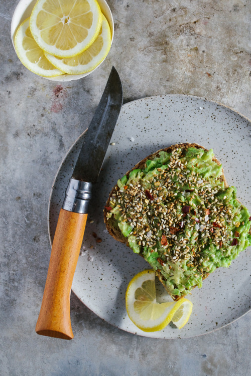 Jazzed Up Avo Toast www.wholeheartedeats.com/2016/02/things-on-toast-part-2.html