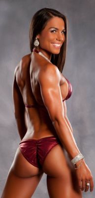 fitnessandbody:  Fitness and Body  SHE LOOKS