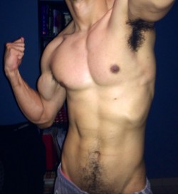 voyboi:  perfectly hairy 