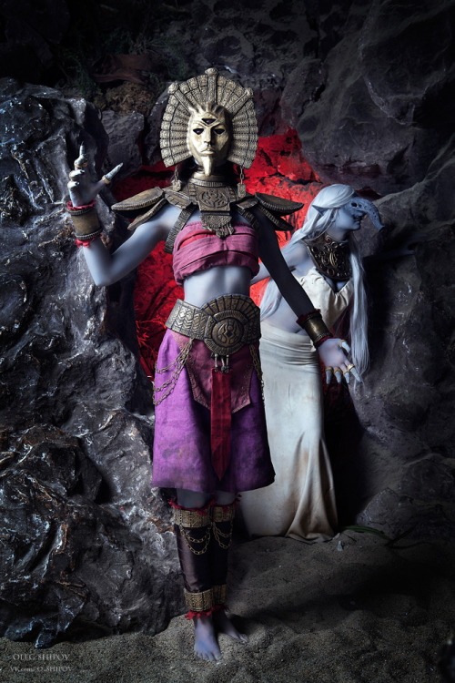 one-for-the-pact:The House of Dagoth Cosplay set by WhiteDemon19