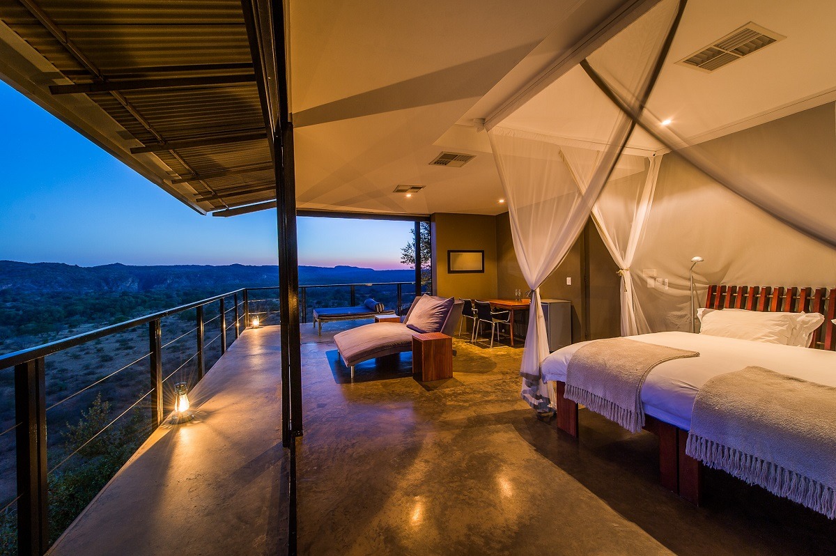 luxuryaccommodations:  The Outpost Lodge - Zimbabwe, South Africa Remotely located