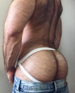 quiero-tus-nalgas:  Rico 