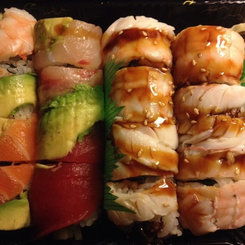 northshorefox:  #Sushi #delicious #ocean #foodporn #fresh #seafood #luxury #eat #fitness #health #northshorefox