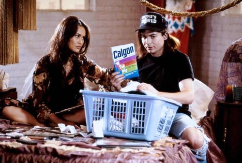 Wayne&rsquo;s World 2