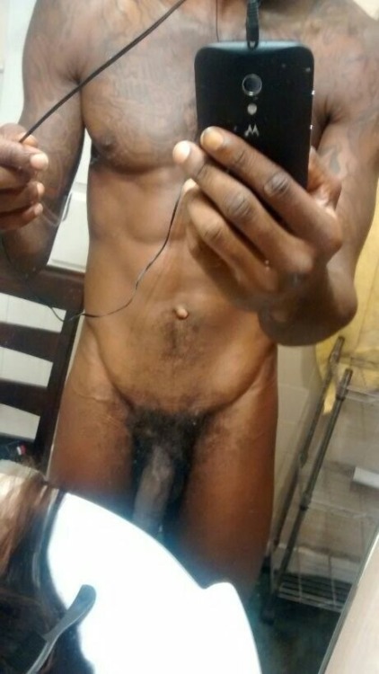 baitnbust:  Thug with a big dick…Baited  dick…reblog and follow