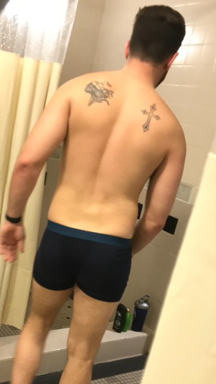 hornyguy4u69: Tall Sexy Tattooed Dark Brown Haired Bushy Bearded Smooth Muscular Firm Beefy Bubble B