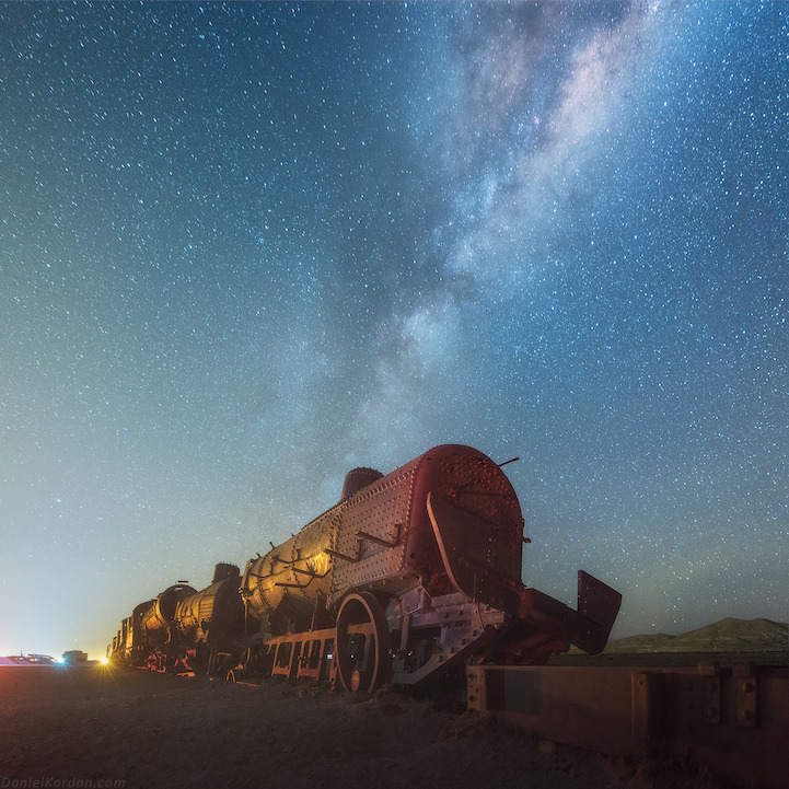 planets-stars-galaxy:  World’s largest salt flat: Salar de Uyini, Bolivia