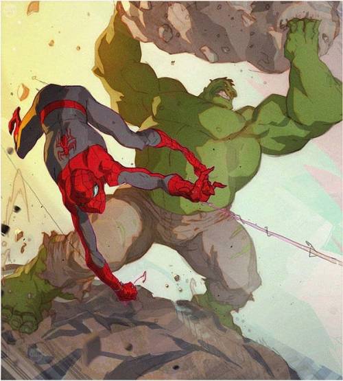 Hulk and Spidey in the middle of Hero shyte.#hulk #spiderman #marvel #brucebanner #peterparker #ma