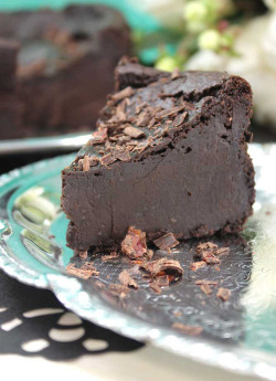 veganinspo:  Egg Free, Dairy Free Chocolate