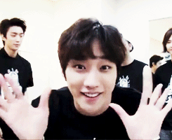 tienyeol:o(^∀^*)o 