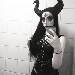 noctemy:  Love my new horns I wore this weekend~ #motd #fotd #goth #gothic #gothgirl #gothmakeup #makeup #mua #darkgirl #satanic #horns #blackandwhite #corset #nightcreature #noctemy