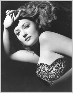  Martha Vickers 