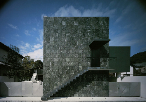 subtilitas:Kazuyo Sejima - Y house, Katsuura 1994. Via OfHouses, scans via, photos © 