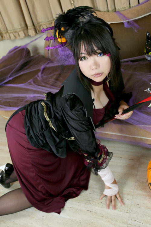 Cute Cosplay Girl Higurashi Rin (Evil Queen) 1-2