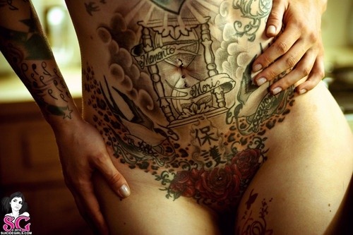 sexyinkgirls-mmm-so-nice:  Source:Sexy Inked Girlssexyinkgirls-mmm-so-nice