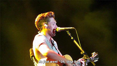 niallporn:“I’m taking my in-ears out, I need to hear that again. Some of the best singers in the cou