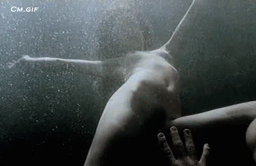 celebsuncovered:  Juliette Lewis 