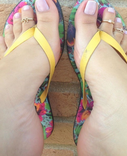 sexyfeet305: My second batch of favorite pics I’ve took
