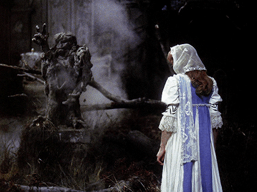 valerieandherweekofwonderz: Zdena Studenková as Julie in Panna a netvor / Beauty and the Beas