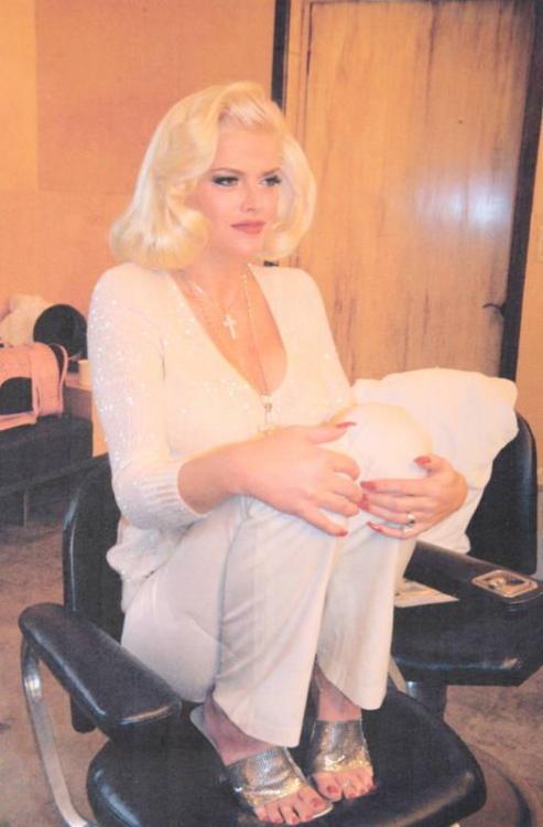 Blonde Anna Nicole Smith