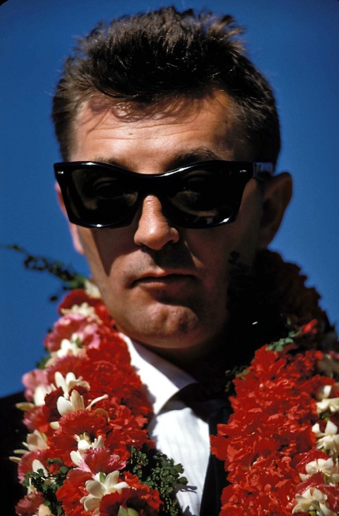 robert-mitchum:Robert Mitchum, 1957