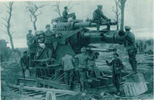 “Destroying the Hindenburg Line: cleaning of a british heavy gun”Source: La Guerre Illustrée, July, 