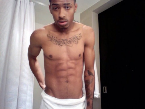 celebrixxxtiez:New Boyz Ben J