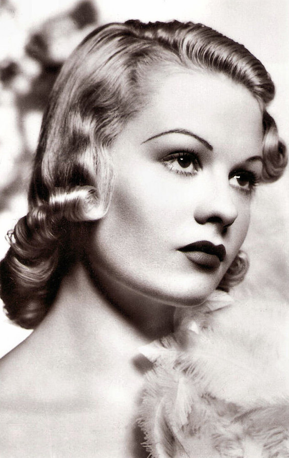 mudwerks: Sally Gray British postcard in the Picturegoer series, London, no. 1261.
