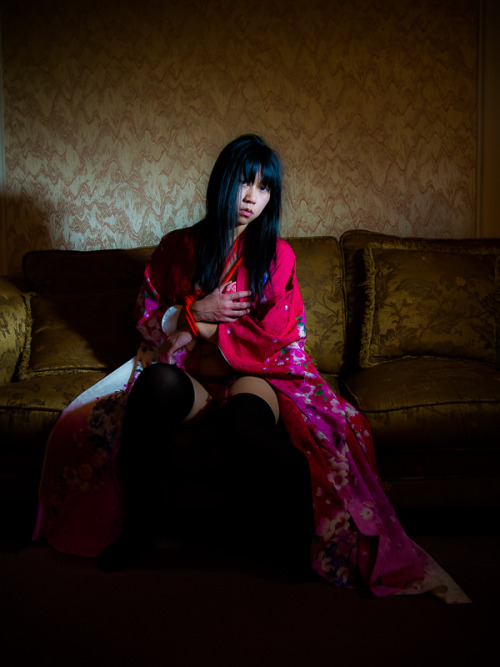 bobbedfetish:  「sins」 Part.10 モデル：大川原路流さん（@MILUC1023）#photography #photoshoot #写真 #ポートレート #縄 #拘束 