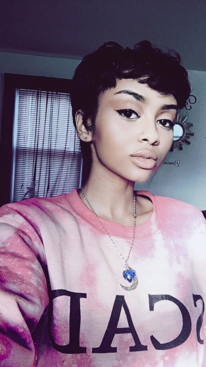beautifultinggs:the switch up💫☄️ Birthday coming up, 12/12 ♐️