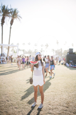 what-id-wear:  What I’d Wear : The Outfit Database ( source : Fashion Toast )