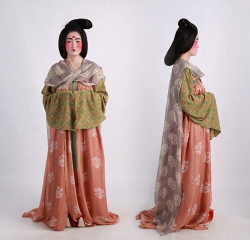 Reconstruction of Tang dynasty costume
