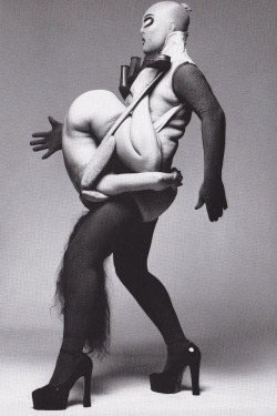 Leigh Bowery. What A Beast Of A Human Being. Sexy As Fuck.