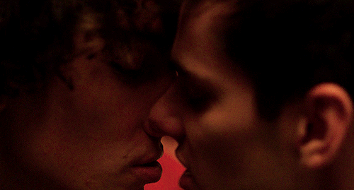 jordanxfisher: Polo and Valerio in Elite (3x04)