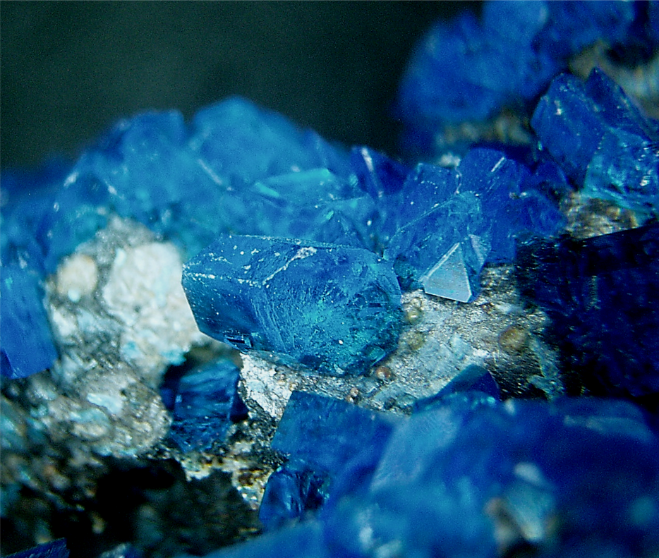 rockon-ro:    CHALCANTHITE (Copper Sulfate) crystals that were grown in a laboratory