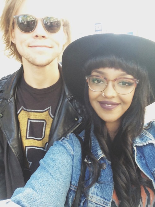 yveszaynslaurent: so i met ashton while out shopping today lmao