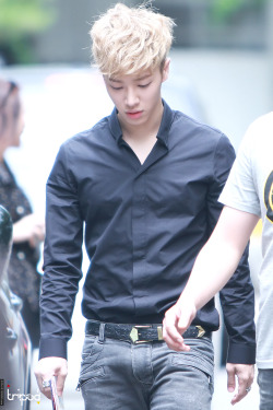 Guys-With-Bulges:  Lee Kikwang, Also Known As Lee Gi-Kwang (Korean: 이기광, Hanja: