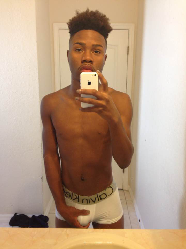 kingdre022:  He got it both 🍑🍆💦👅👅👅😍😍😍