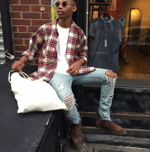ethvnknt:  ethvnknt for fashion Shop at TWO4PREME - 40% off EVERYTHING with code ‘T4P40’
