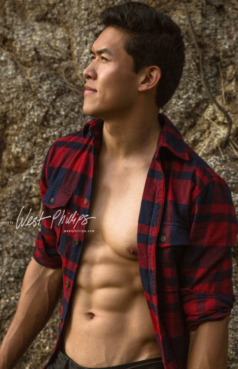 melaninmuscle:KENNY LEU