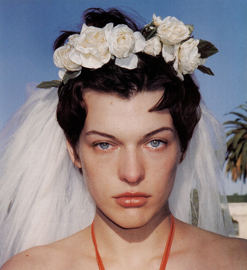 20aliens:Milla Jovovich by Terry Richardson for dazed and confused, june 1999