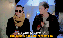 ohcaptainswans:GIFSET REQUEST MEME:the flash + favorite romantic relationship (requested by dhampirkid)